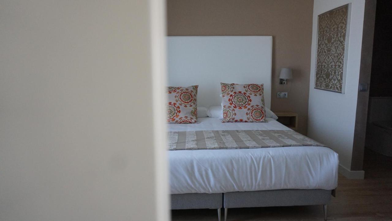 Anoreta Suites Rincon de la Victoria Luaran gambar